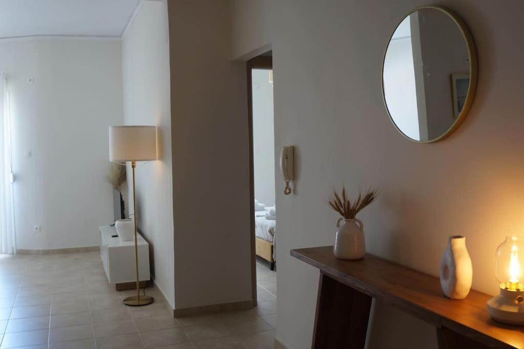 Central Delight Chalkida Ngoại thất bức ảnh